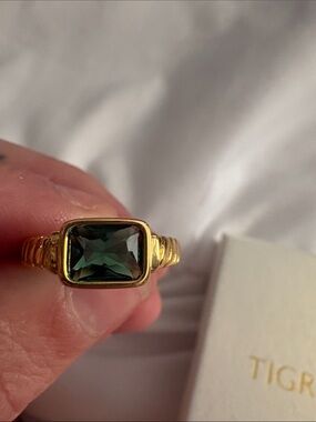 Tigrade Gold Ring with Deep Green Rectangular Stone - Women's Jewelry